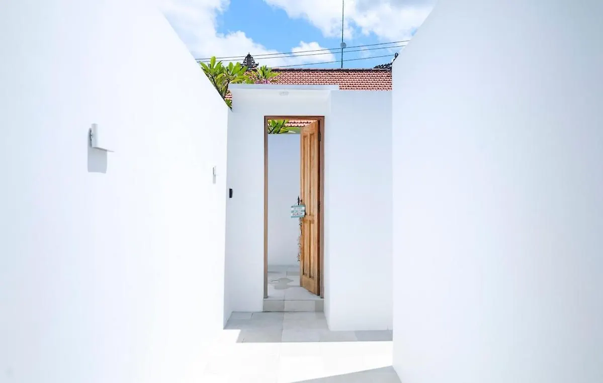 Abby May - Top Location Near Potato Head, Walk Everywhere! Seminyak 0*,  Endonezya